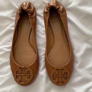 tory burch tan reva flats